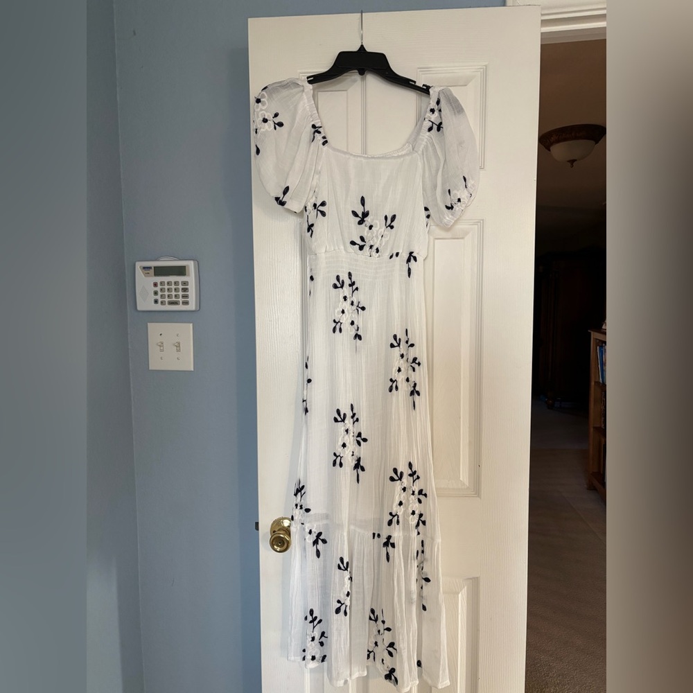 Chic White and Black Embroidered Maxi Dress